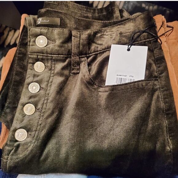 7 For All Mankind High Waist Button Fly Skinny Velvet Pant Olive Green 26 NWT - Picture 4 of 11